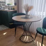 Apartment студио за двама с паркинг-център,морска градина,плаж