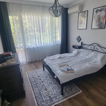 Апартамент За Двама С Паркинг-Център,Морска Градина,Плаж - Varna Mood Vibes Apartment