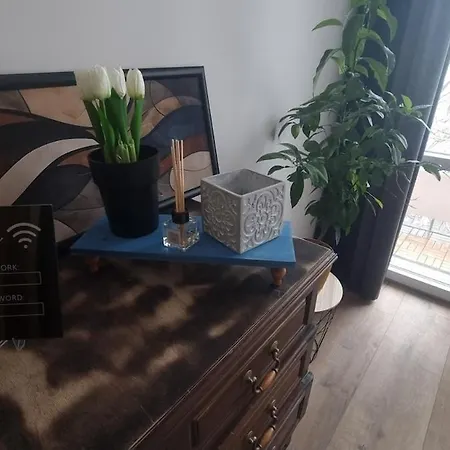 студио за двама с паркинг-център,морска градина,плаж Апартамент *