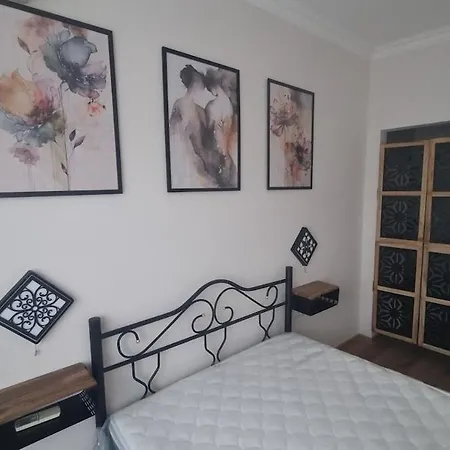 студио за двама с паркинг-център,морска градина,плаж