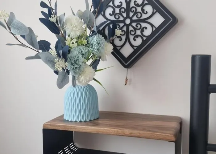 Апартамент студио за двама с паркинг-център,морска градина,плаж Варна