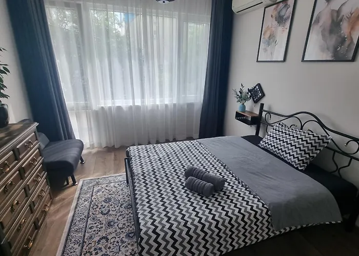 студио за двама с паркинг-център,морска градина,плаж Апартамент *