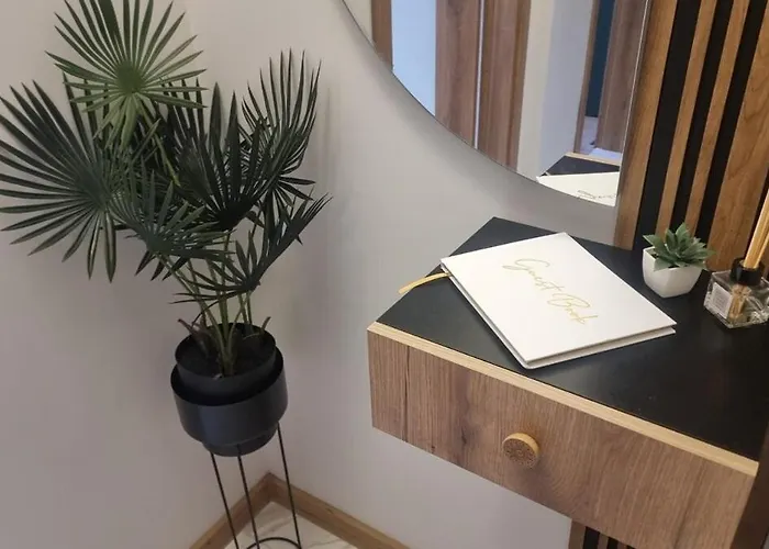 студио за двама с паркинг-център,морска градина,плаж Апартамент